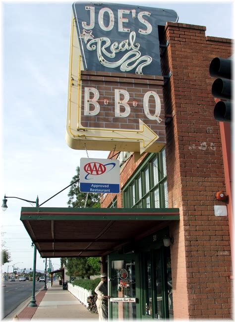 Joe's barbecue in gilbert. Things To Know About Joe's barbecue in gilbert. 